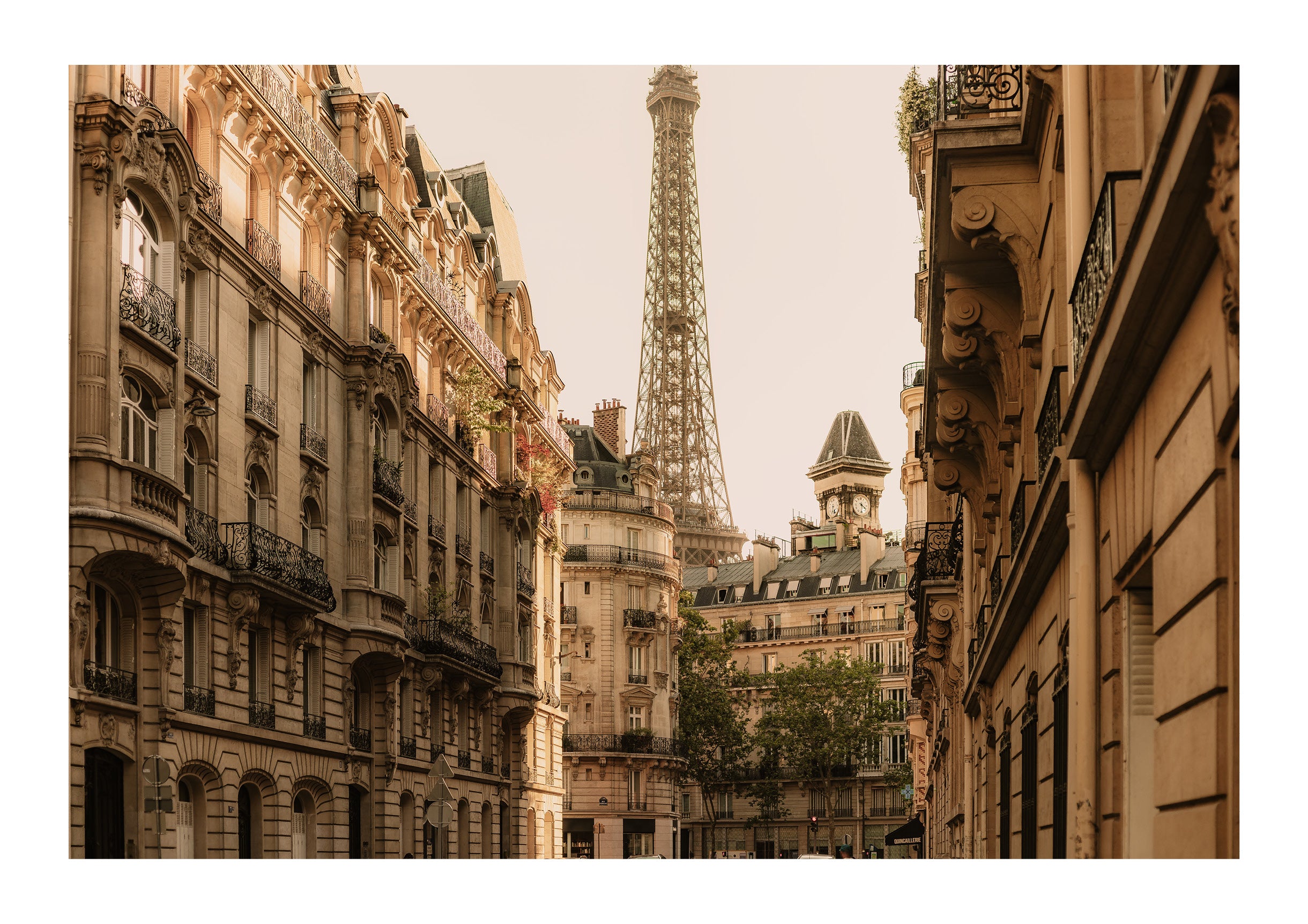 7th Arrondissement Sunset