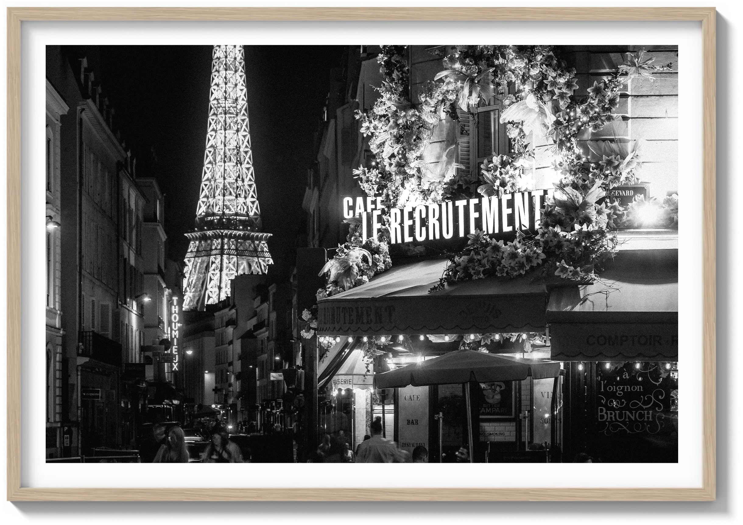 An Evening at Le Recrutement