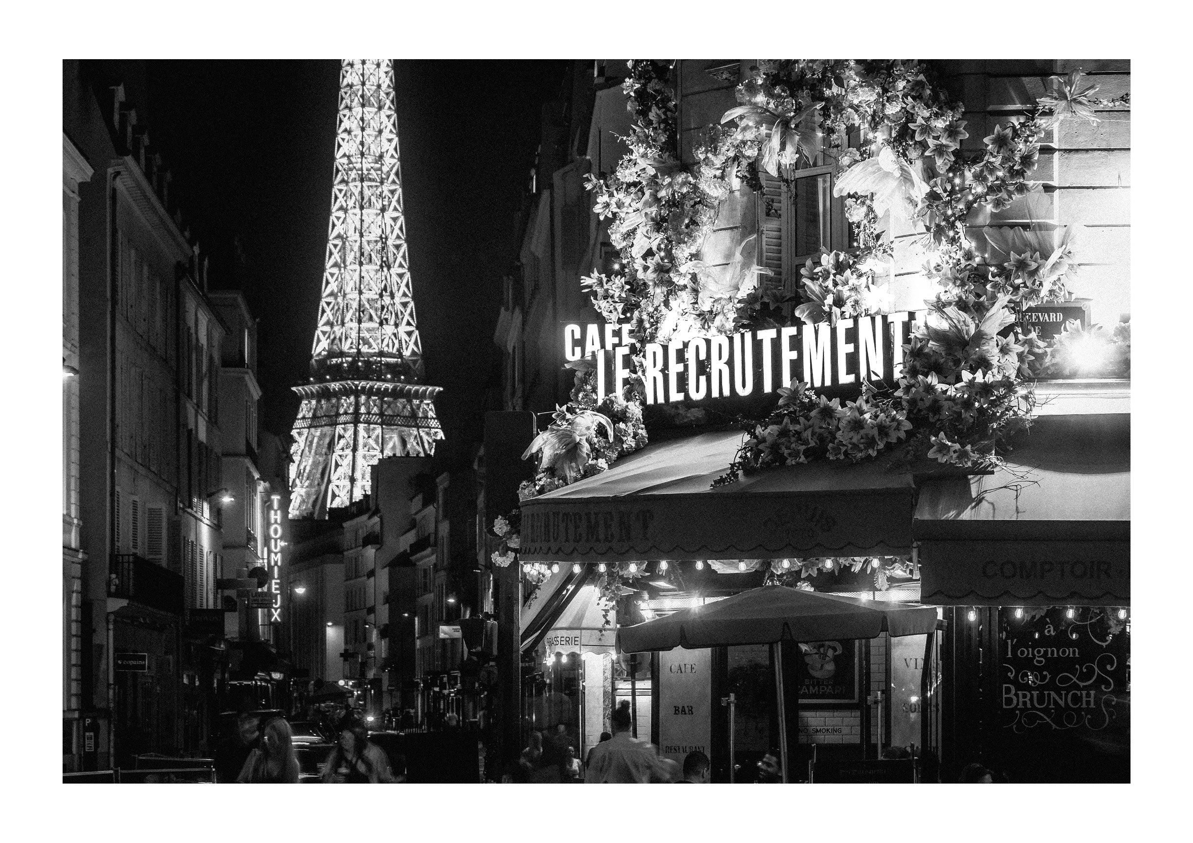 An Evening at Le Recrutement