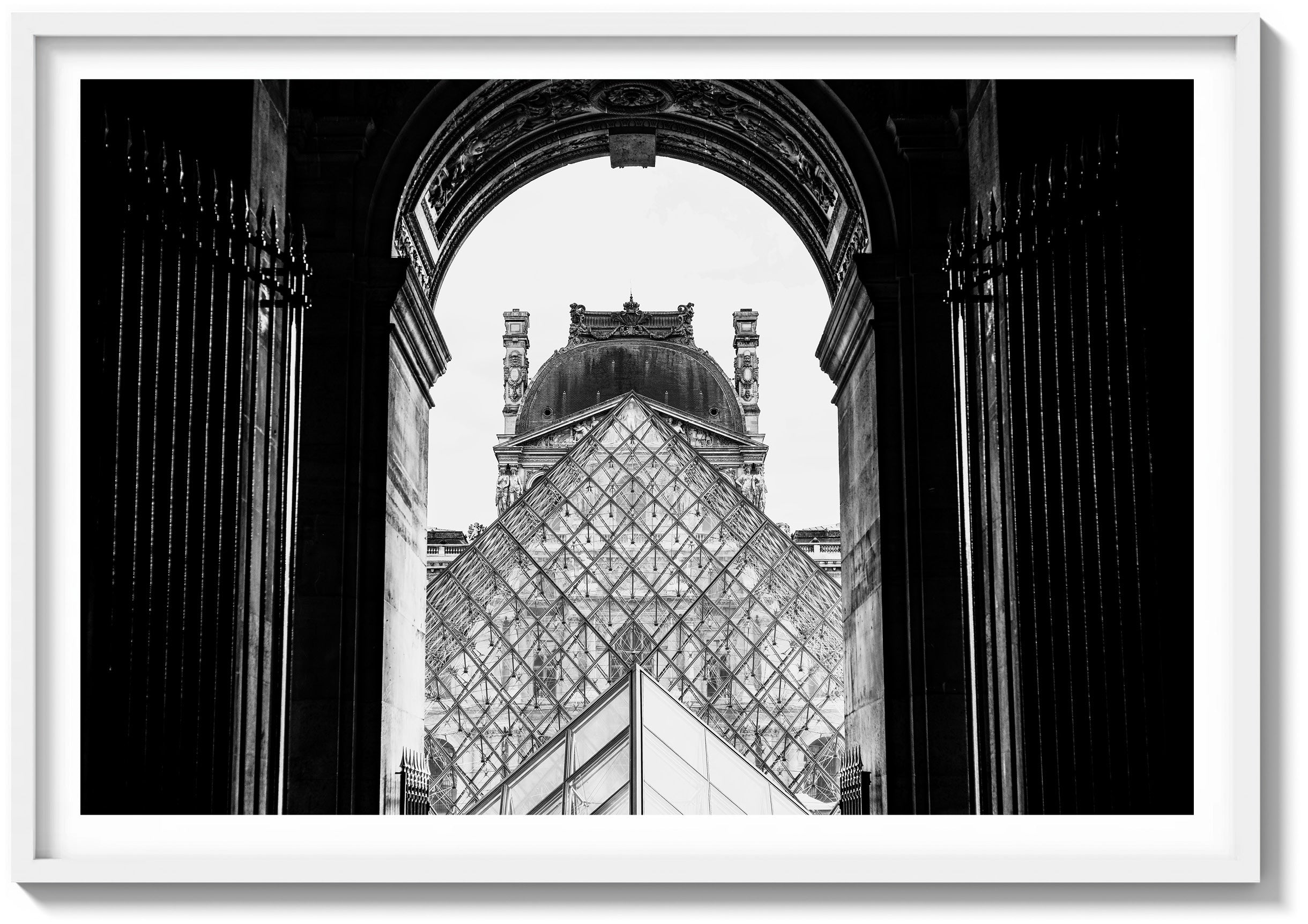 Pyramide du Louvre