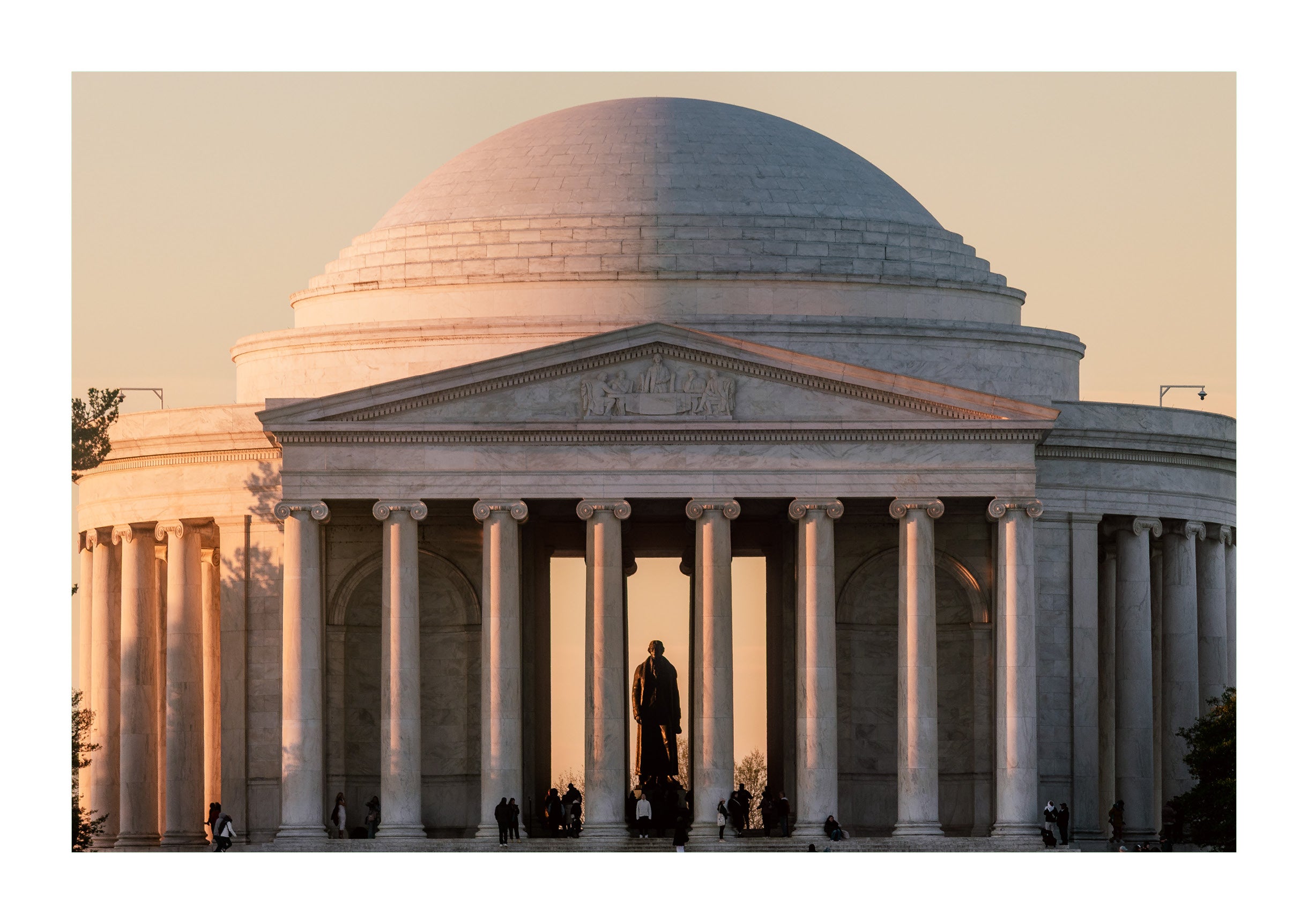 Morning at the Memorial