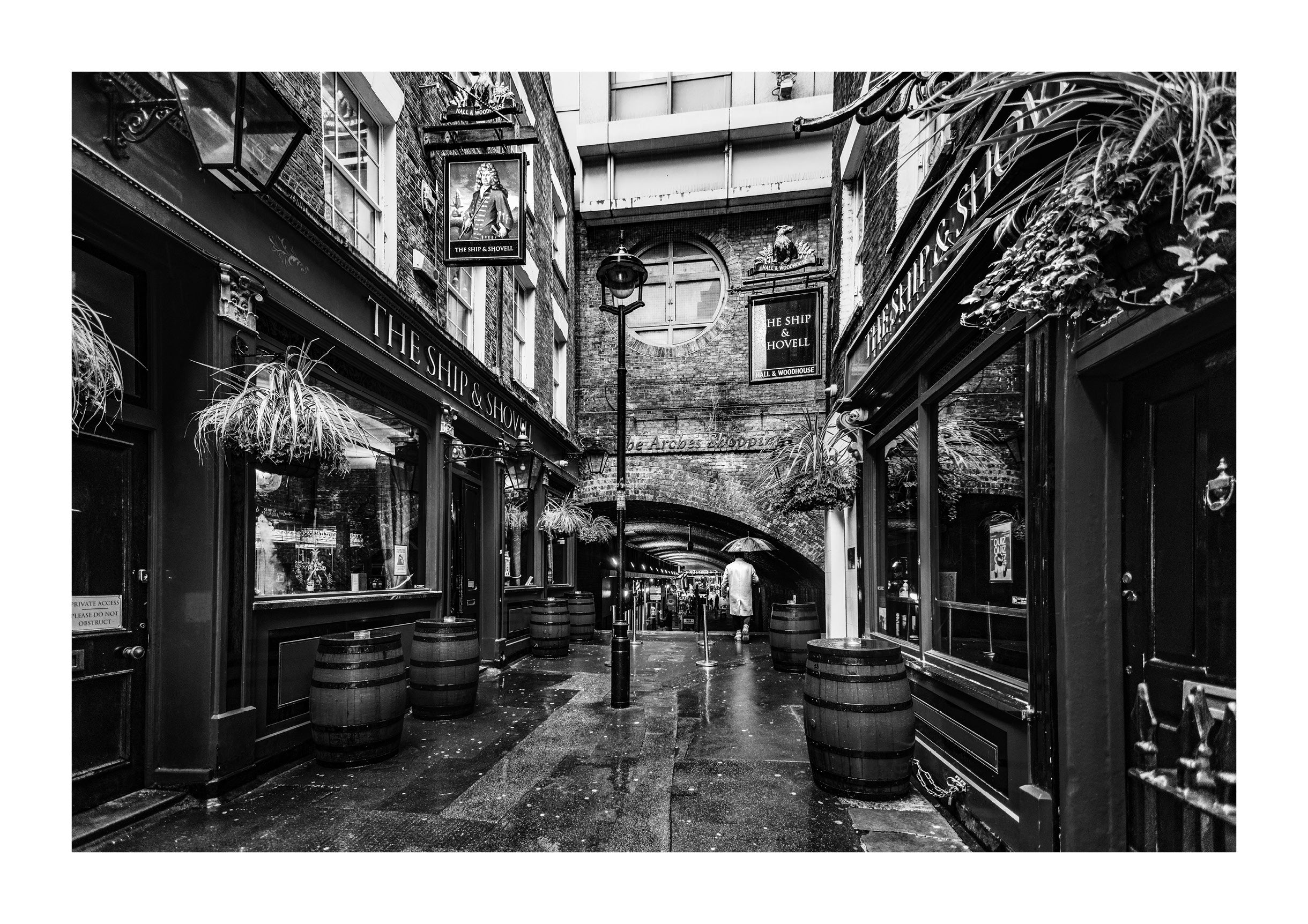 The Ship and Shovell