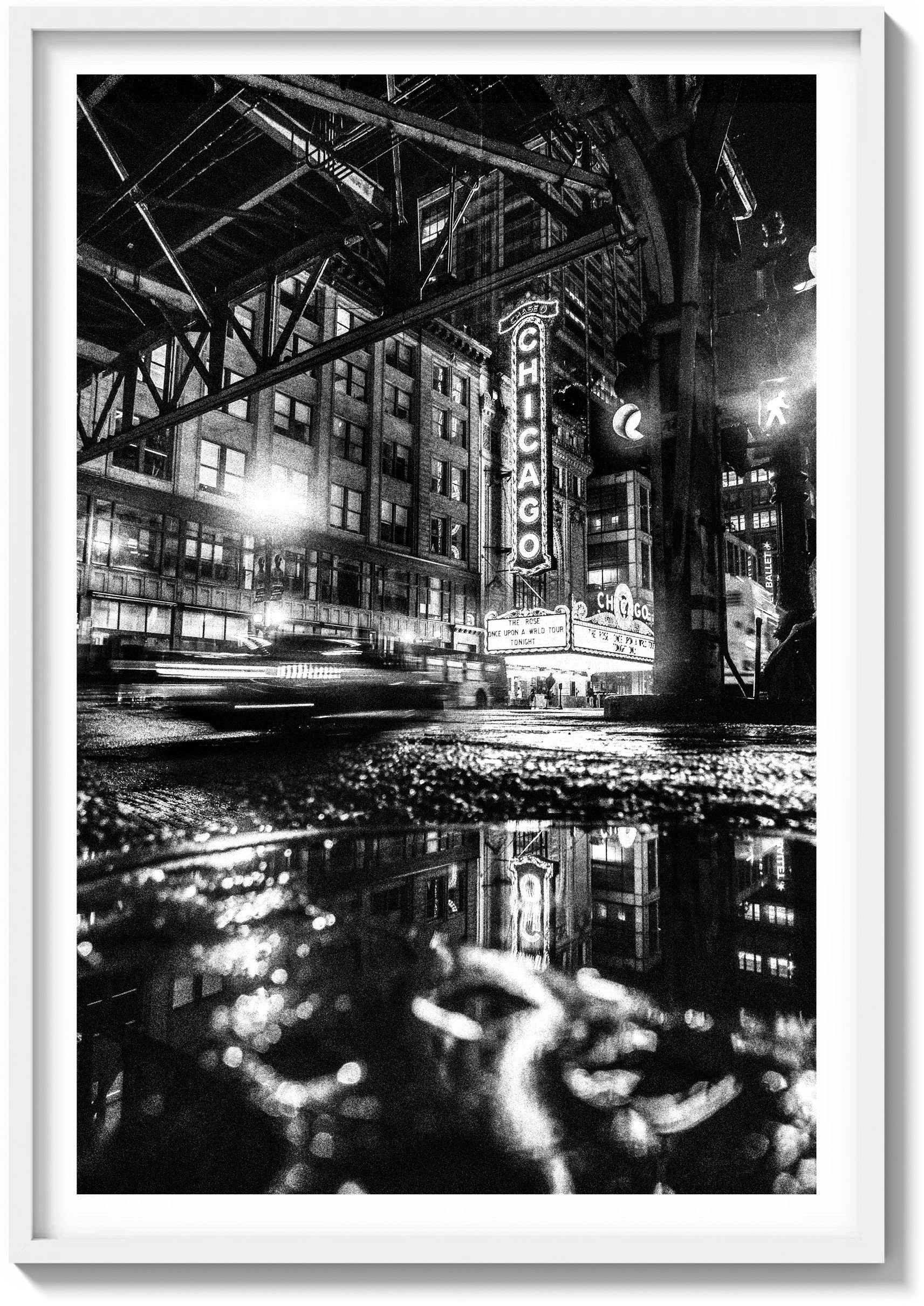 Chicago Theater, Midnight