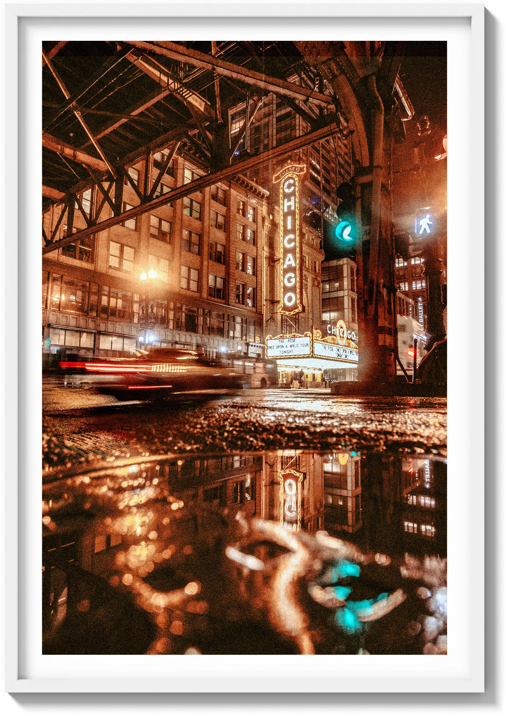 Chicago Theater, Midnight