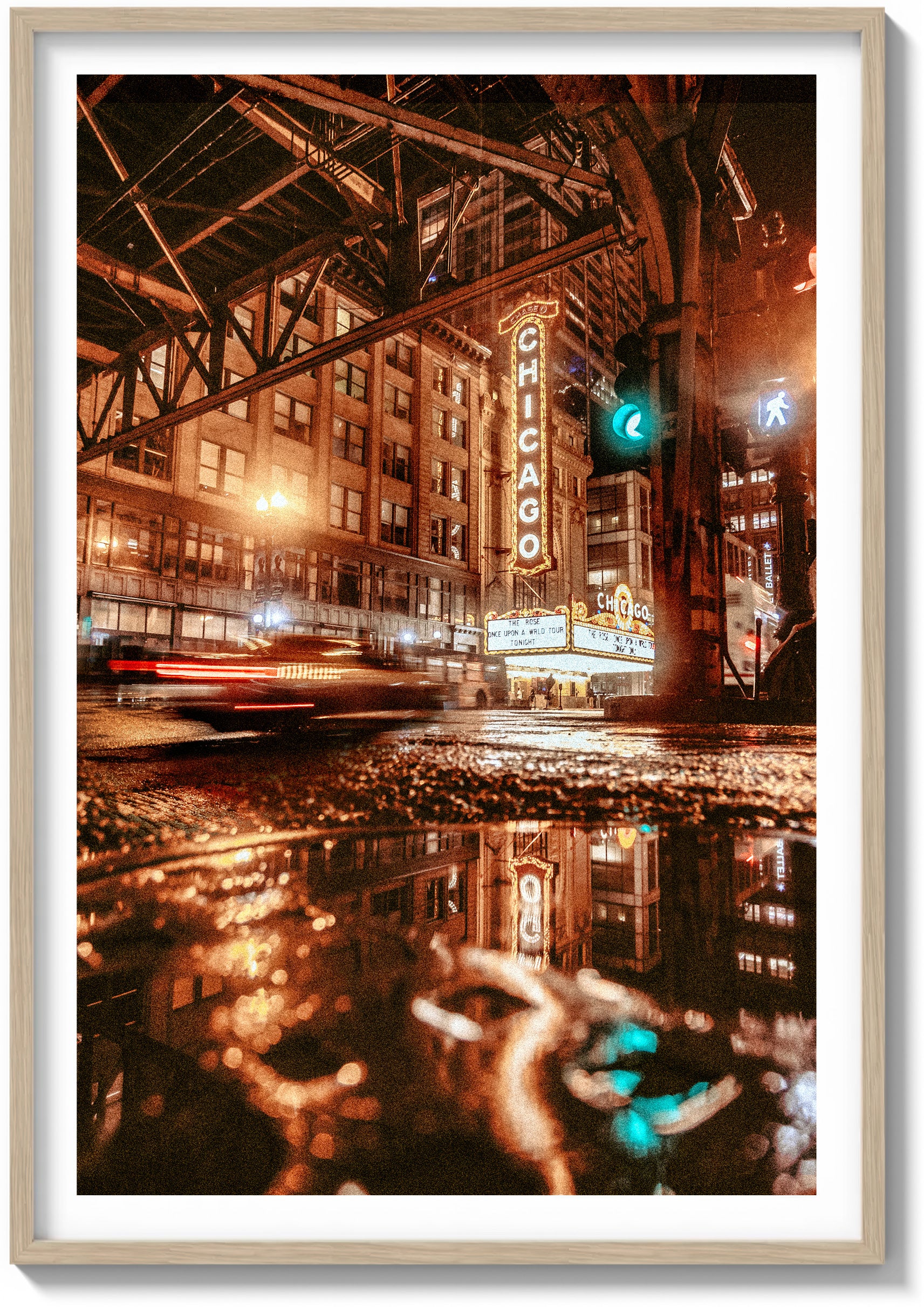 Chicago Theater, Midnight