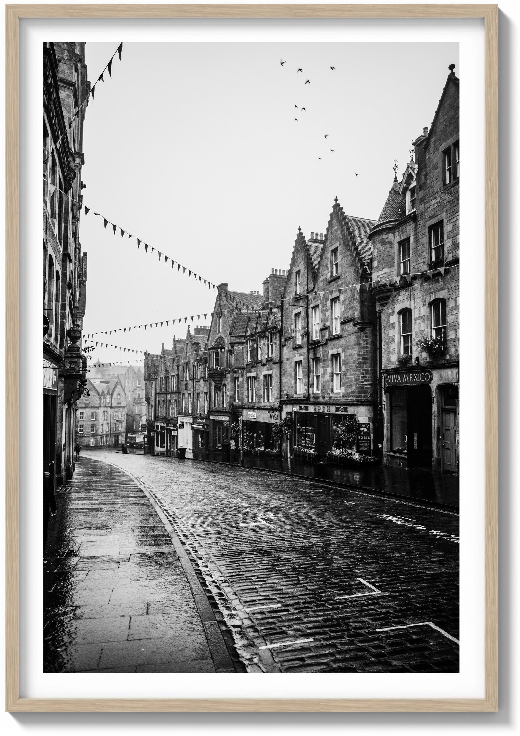 Morning Stroll on Cockburn St.