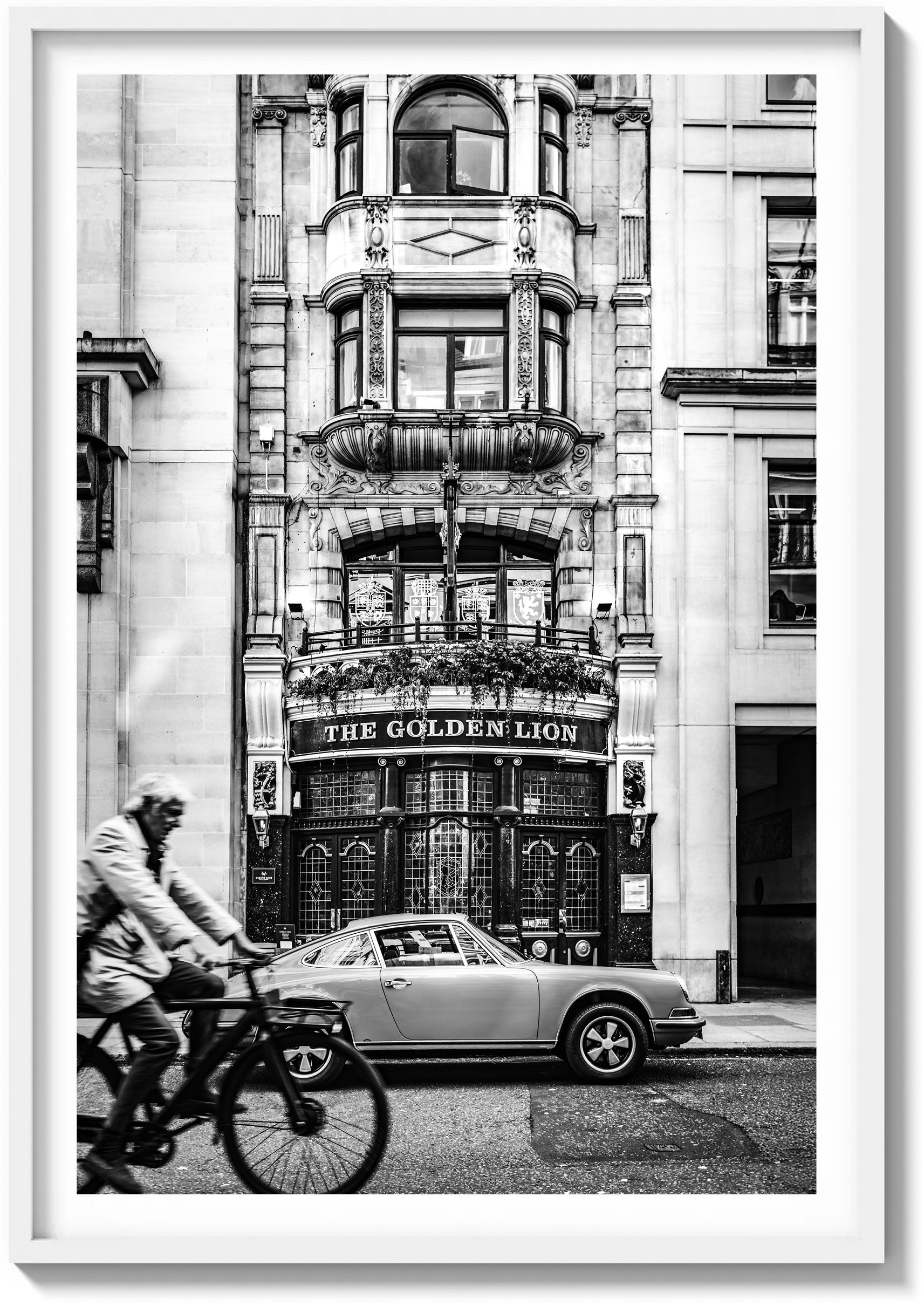 Afternoon at The Golden Lion