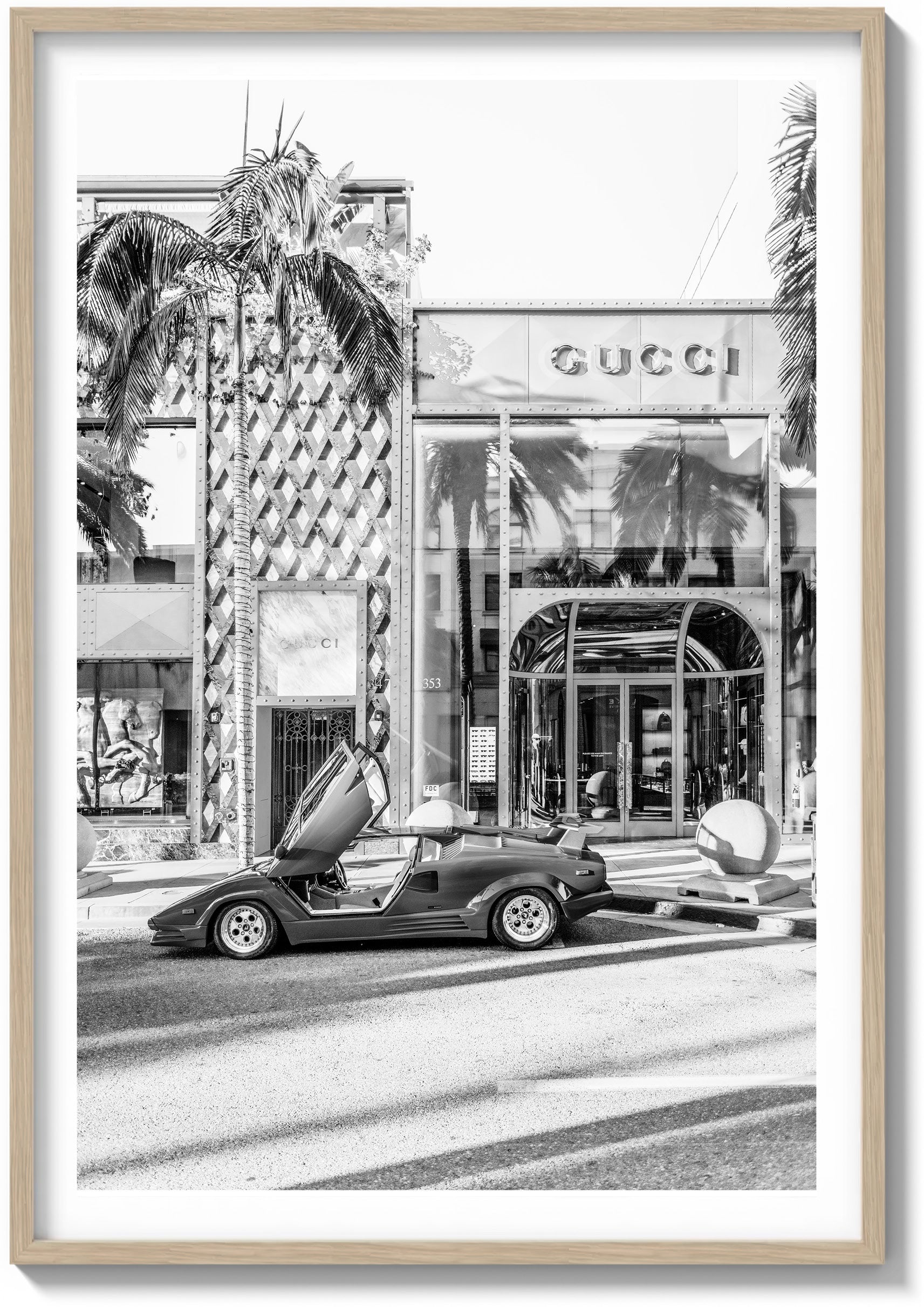 Vintage & Vogue