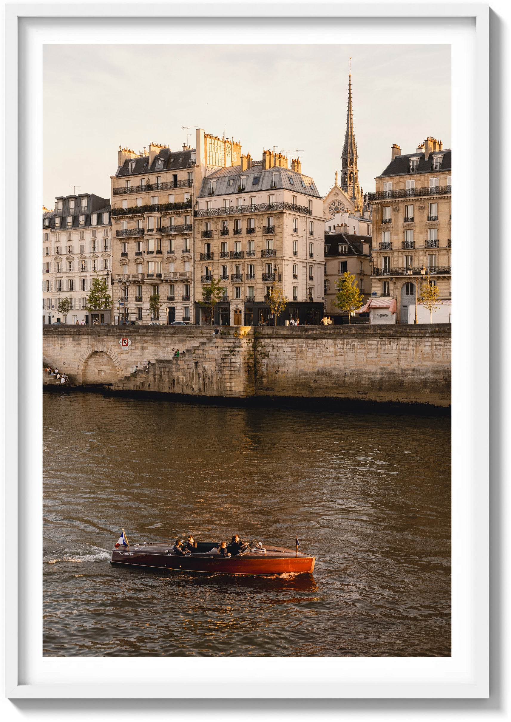 Cruising the Seine