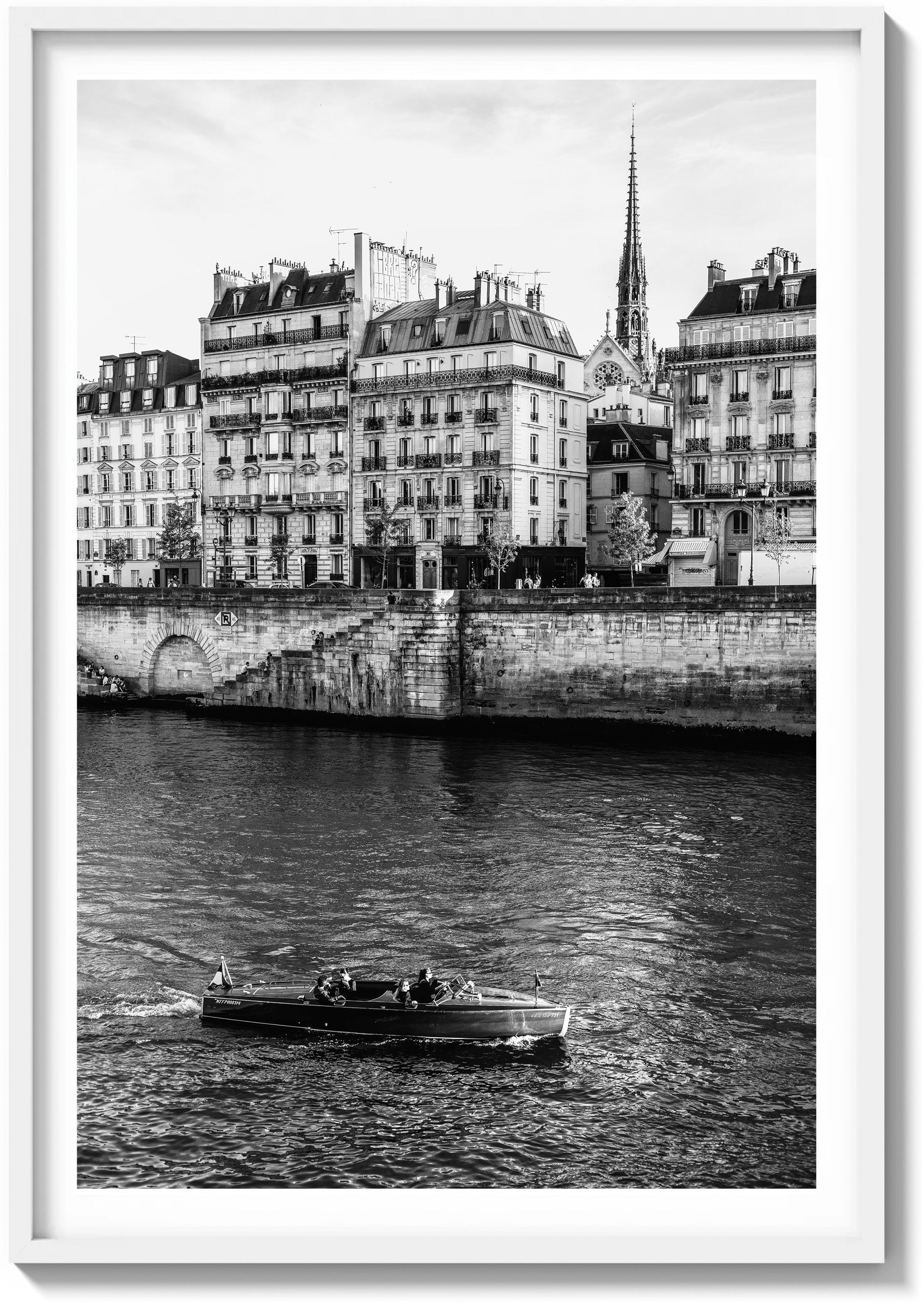 Cruising the Seine
