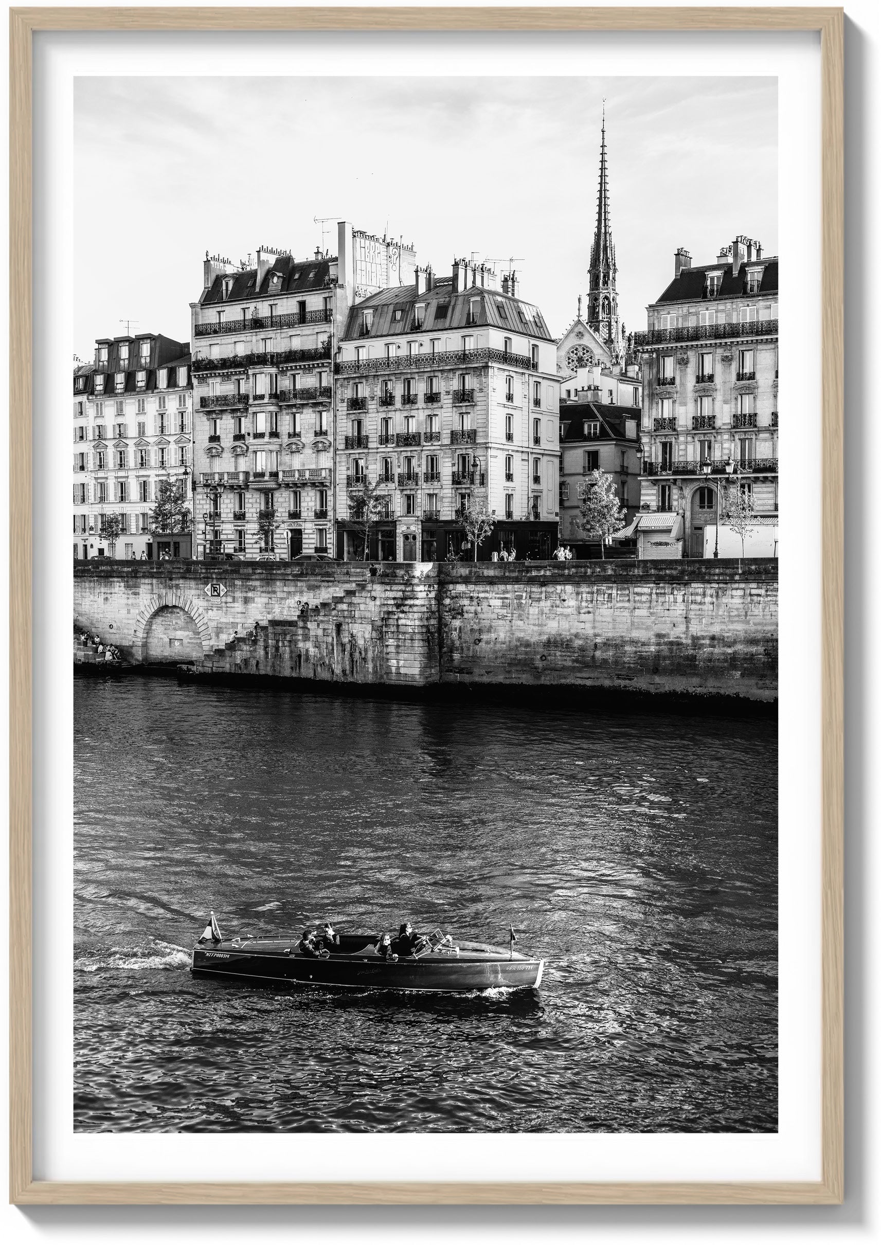 Cruising the Seine