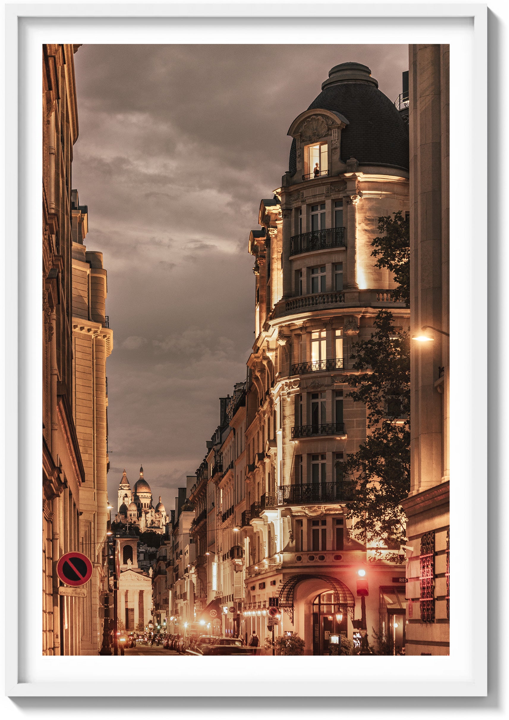 Strolling the 9th Arrondissement