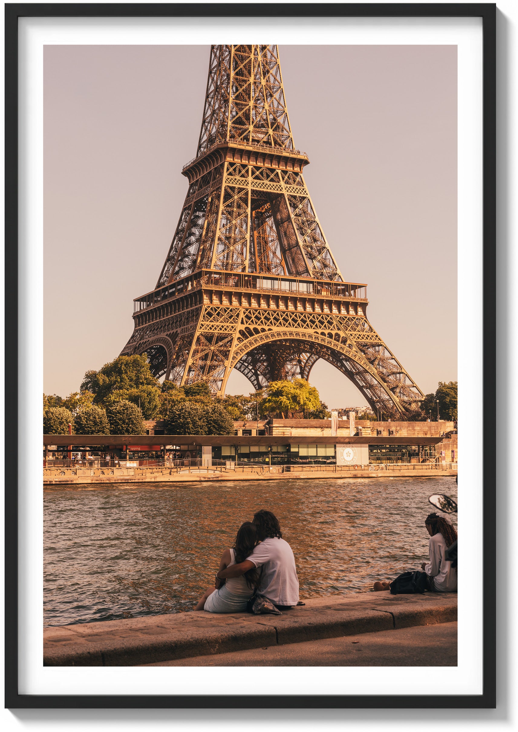 Lovers in Paris