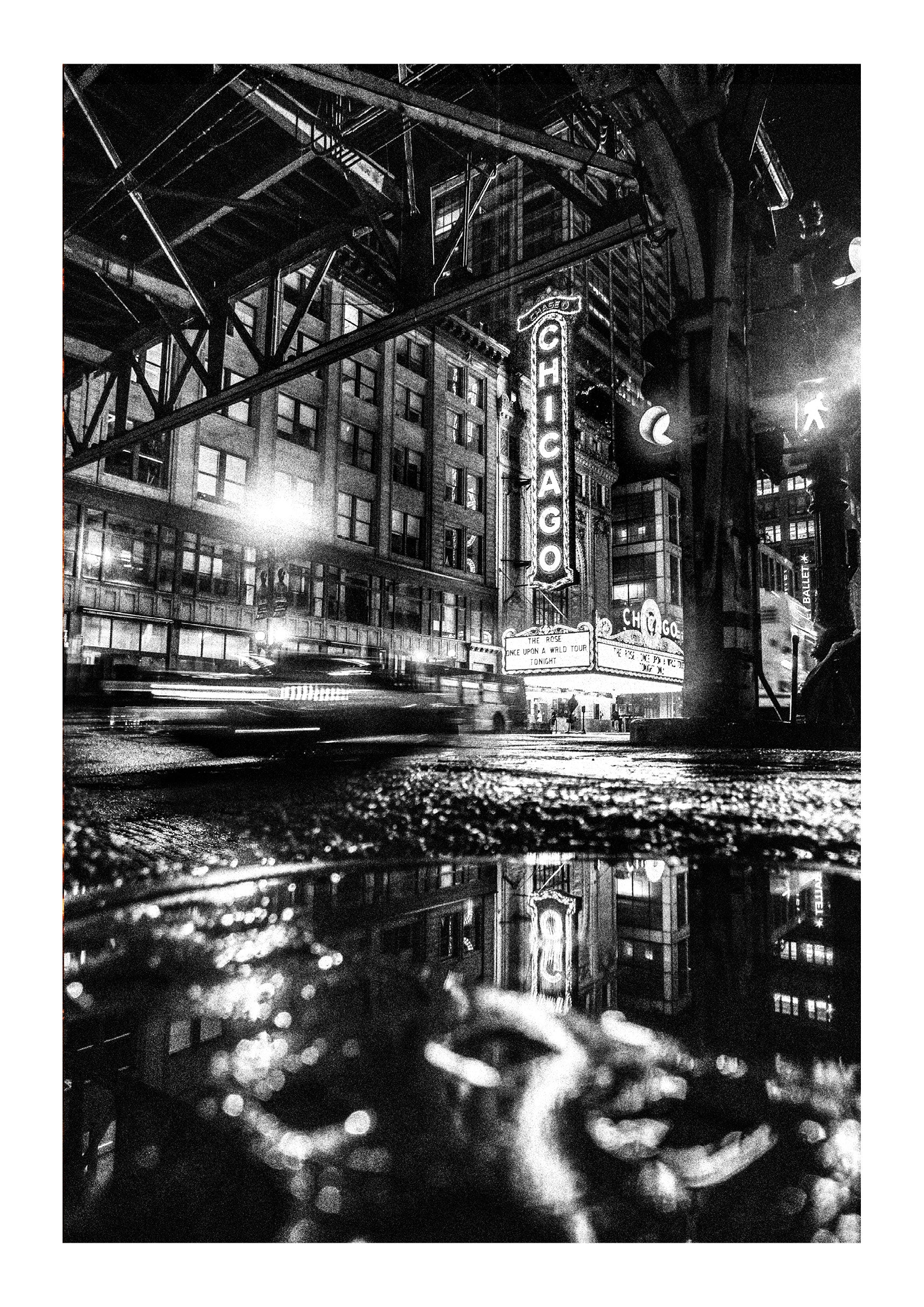Chicago Theater, Midnight