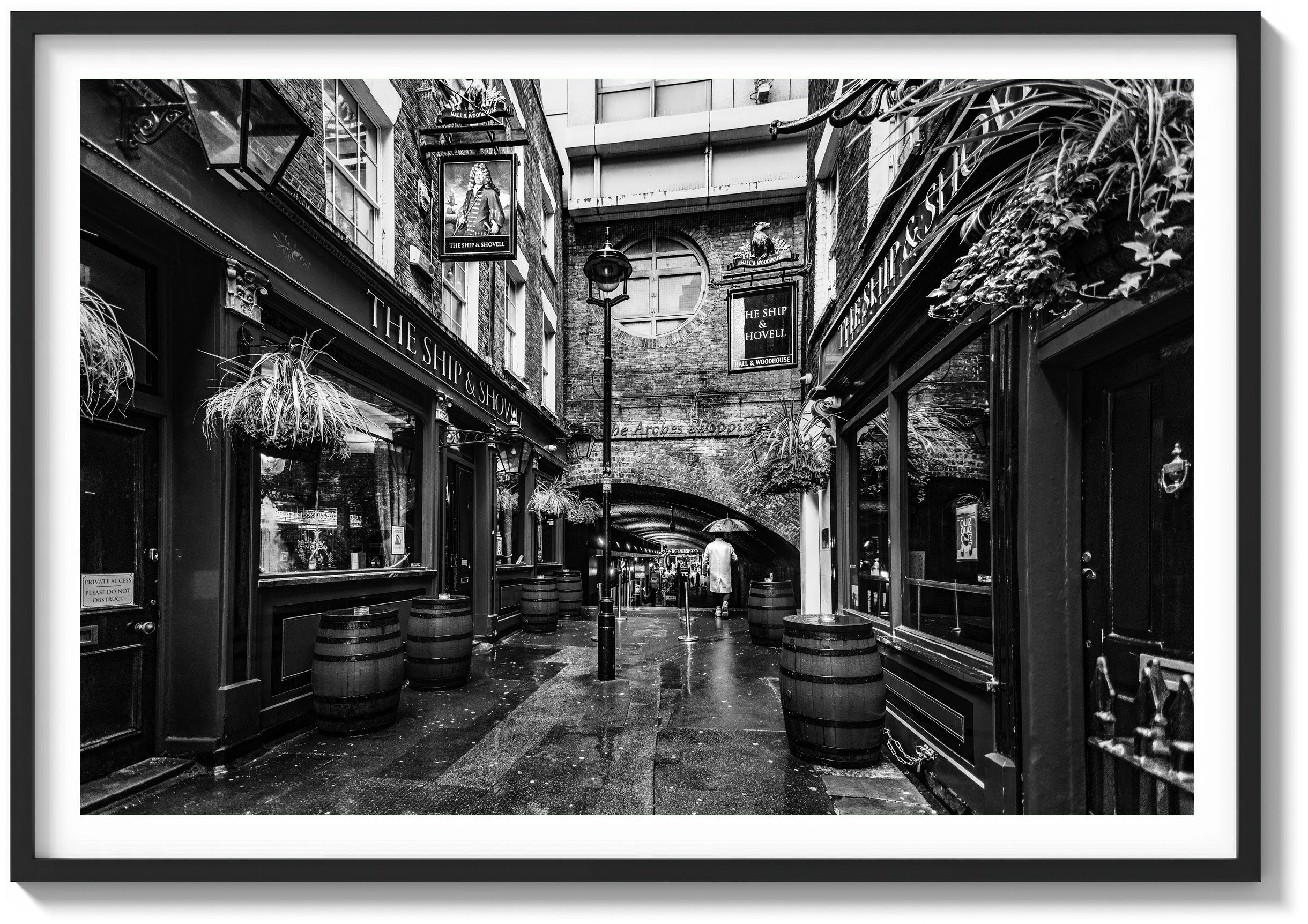 The Ship and Shovell