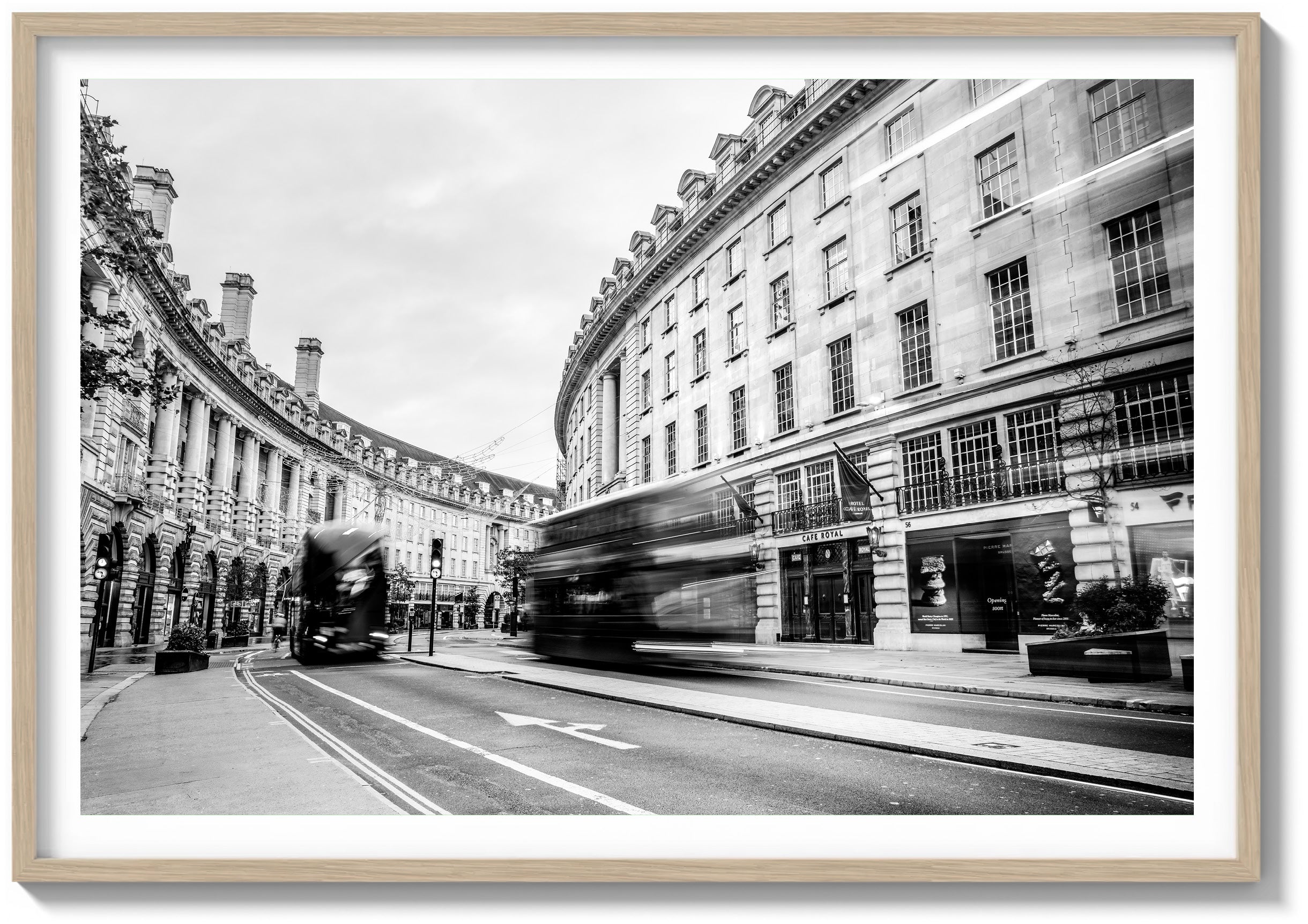 Morning Rush on Regent St.