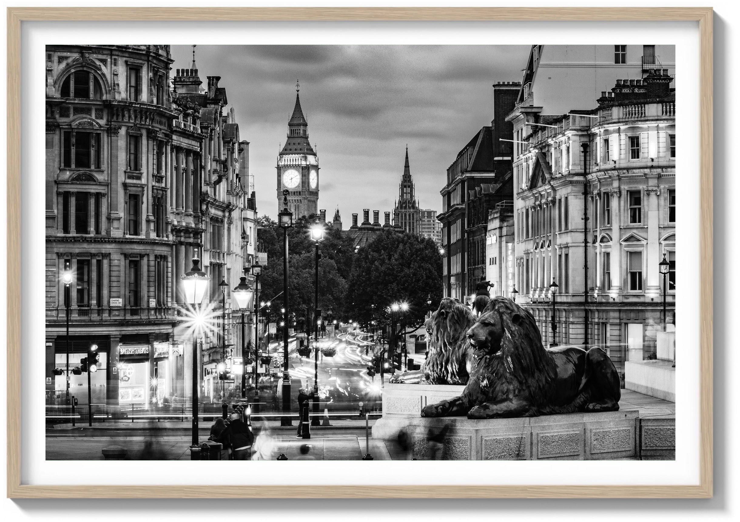 Dusk at Trafalgar Square