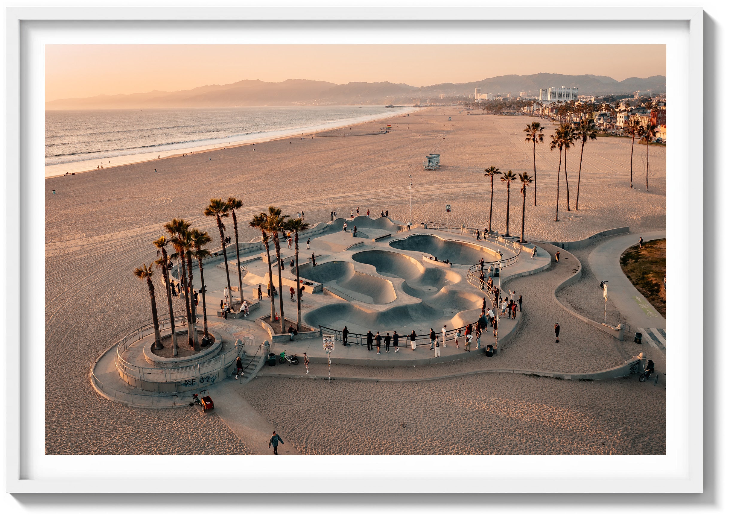 スケートボード life's a street life's a beach buttstain Los Angeles Skateboarding Photography | World's Greatest Skatepark