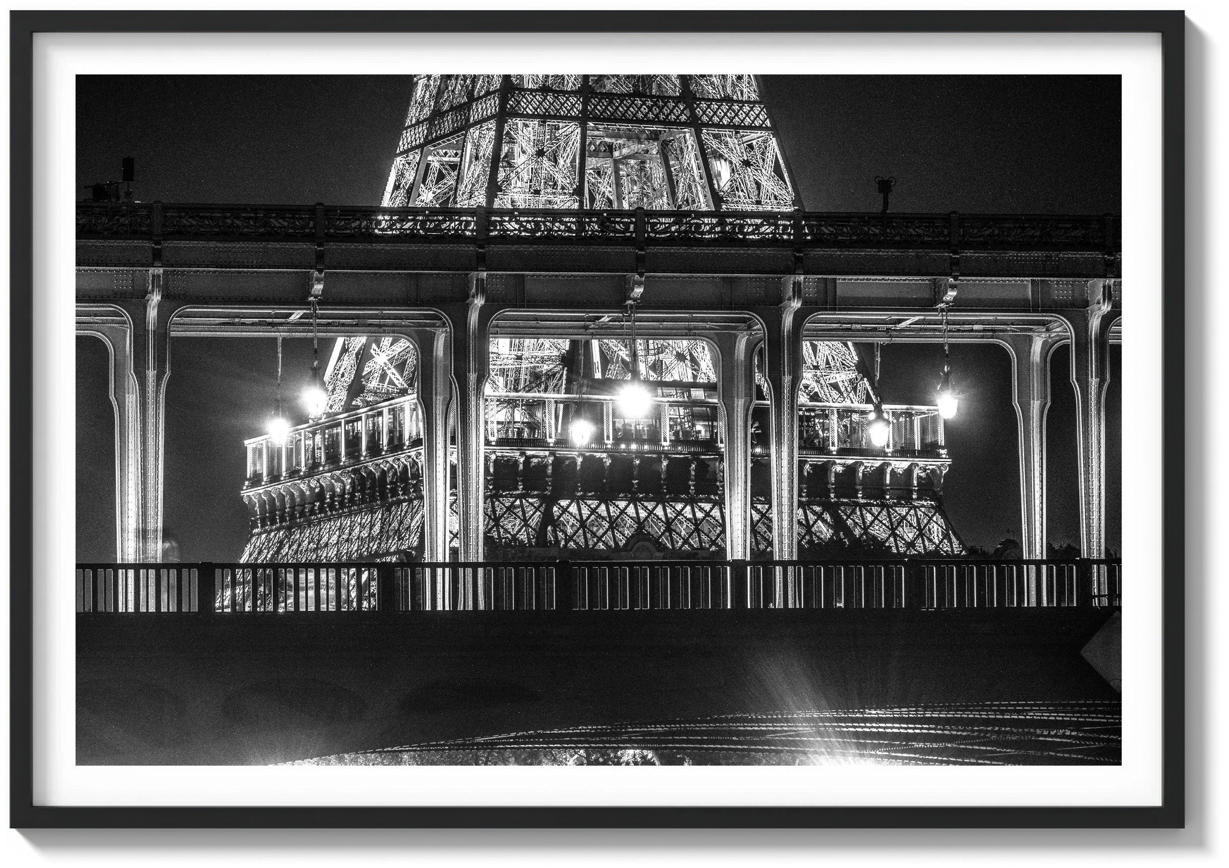 Through the Bir-Hakeim