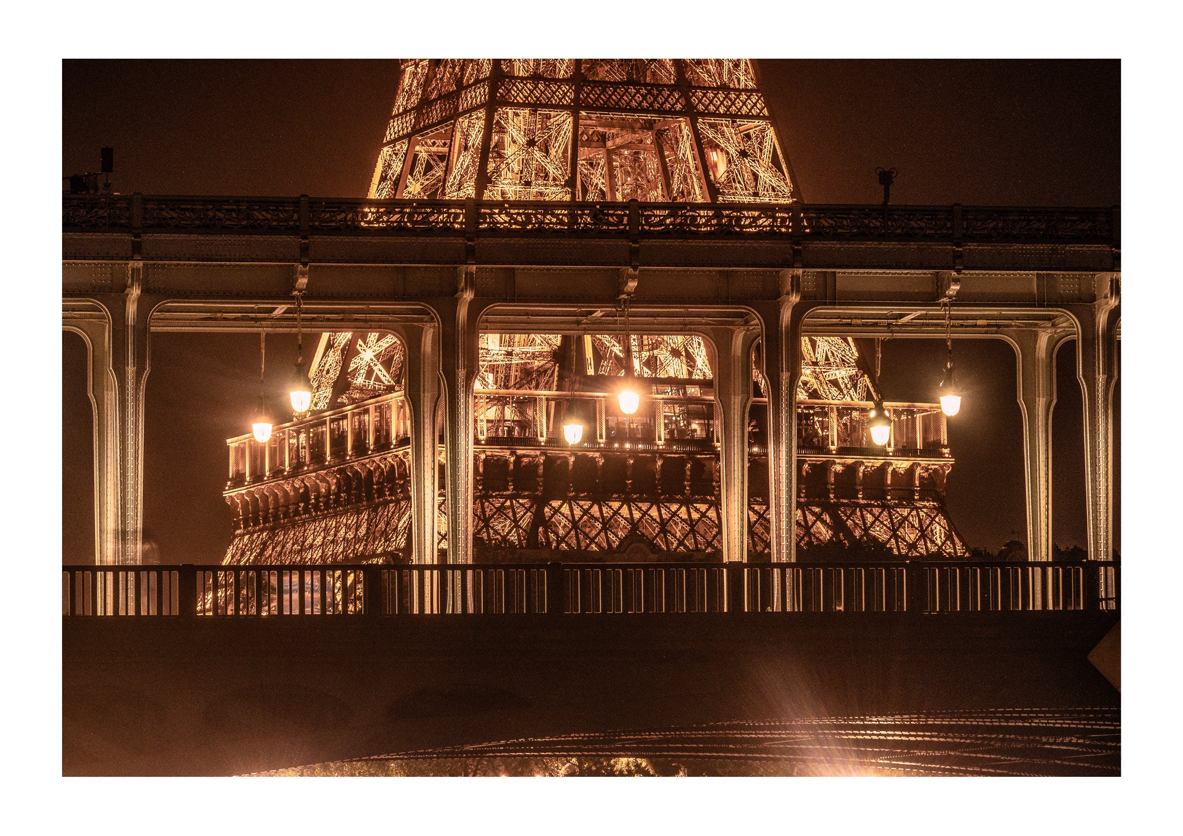 Through the Bir-Hakeim