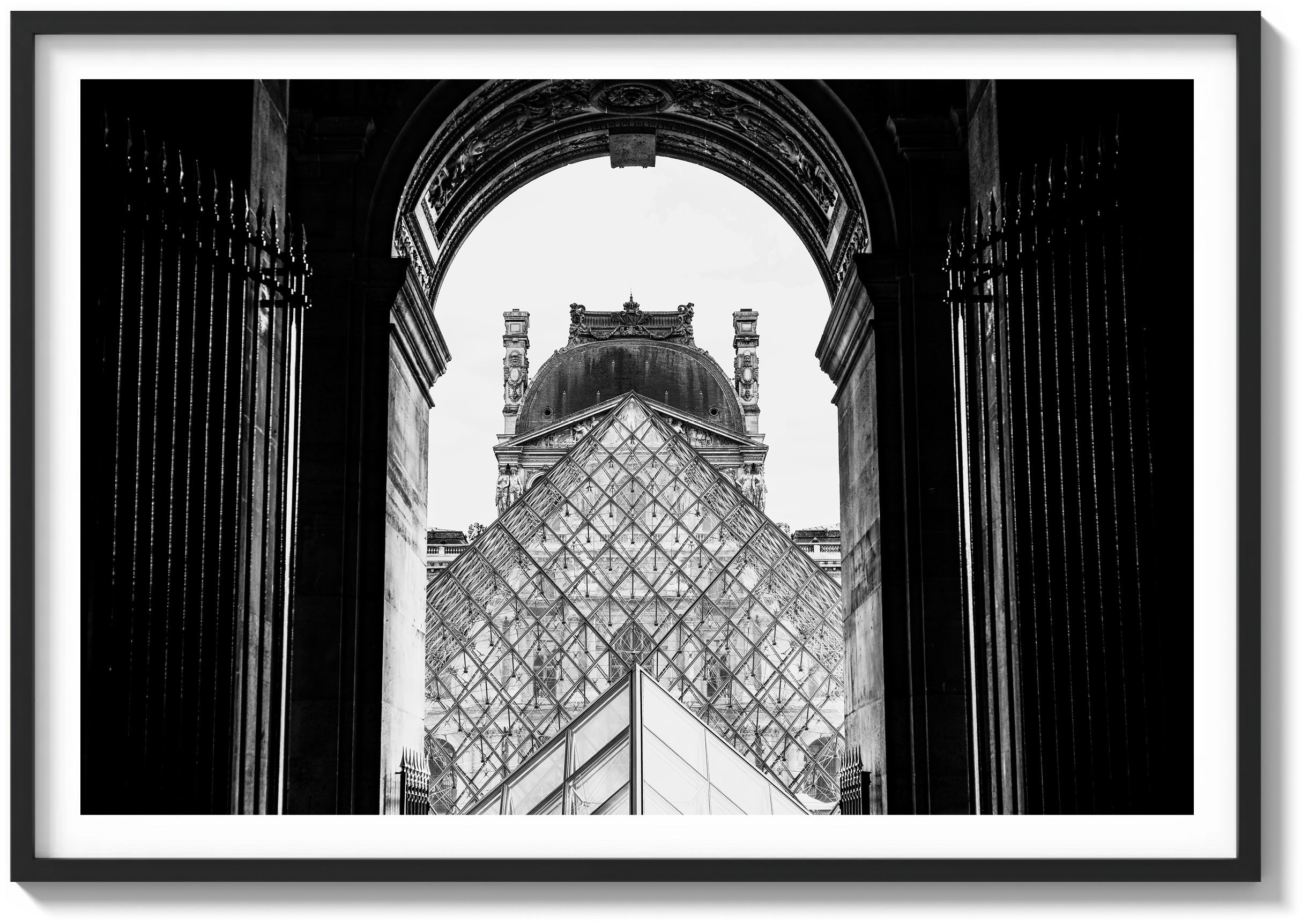 Pyramide du Louvre