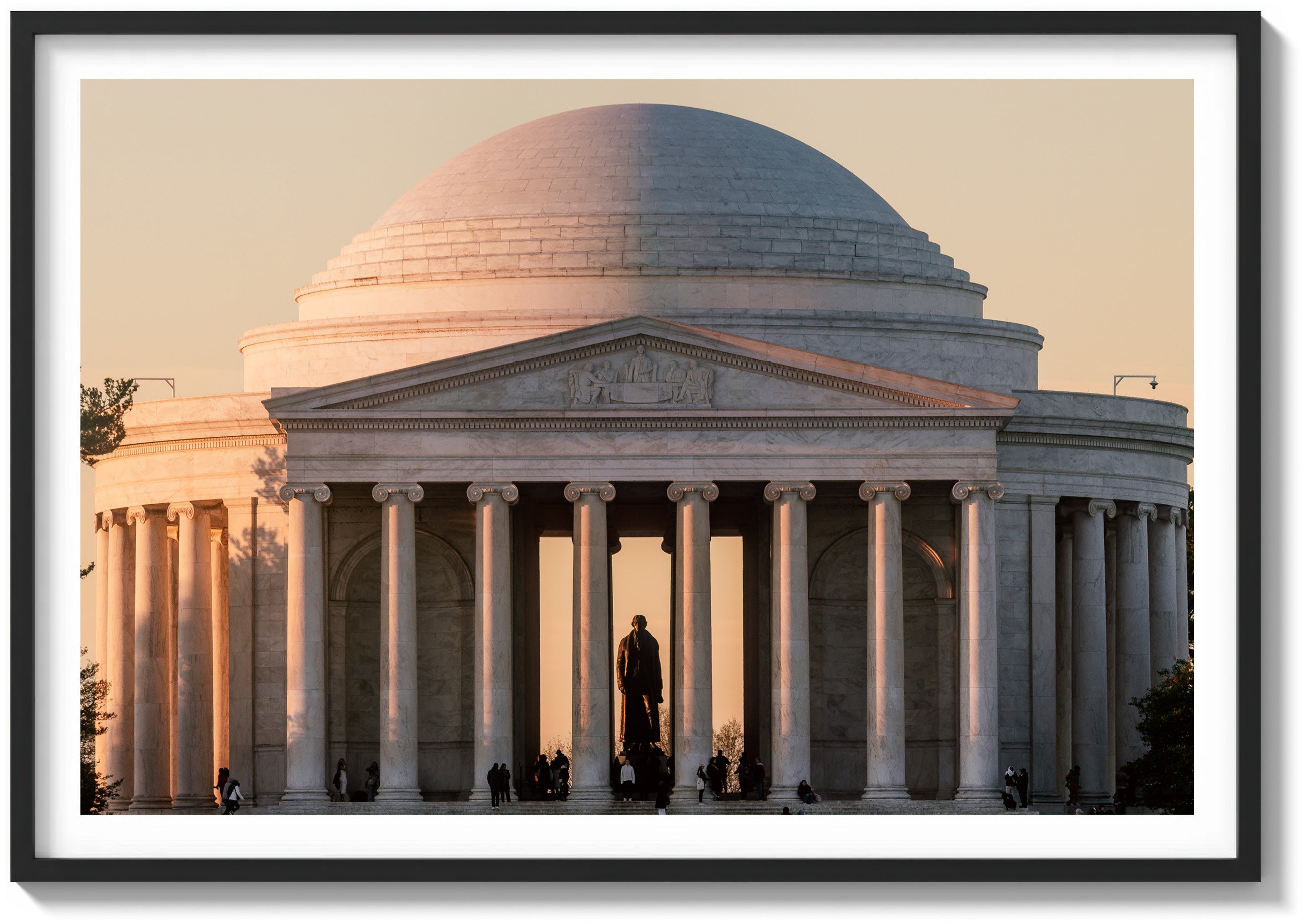 Morning at the Memorial