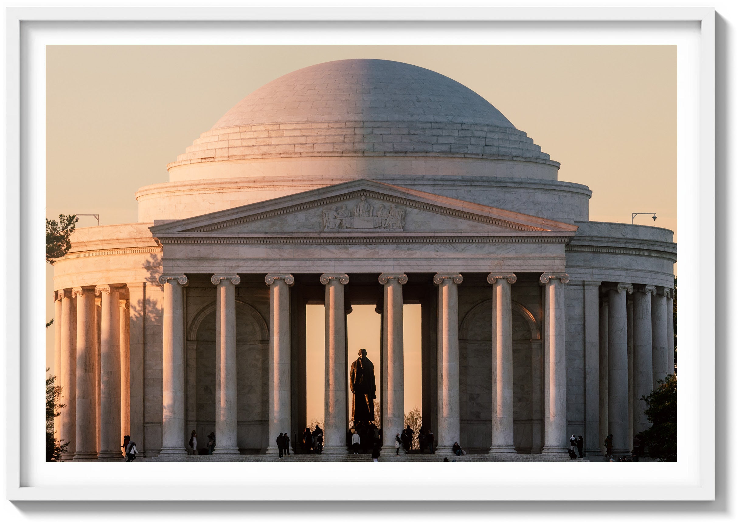 Morning at the Memorial