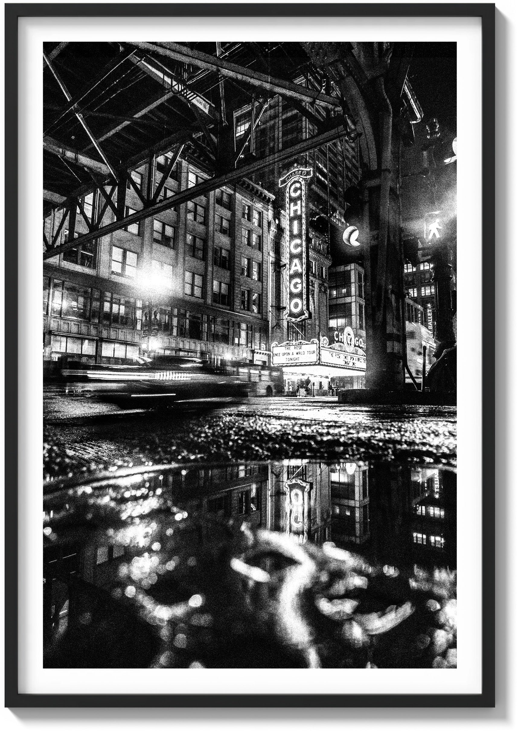 Chicago Theater, Midnight