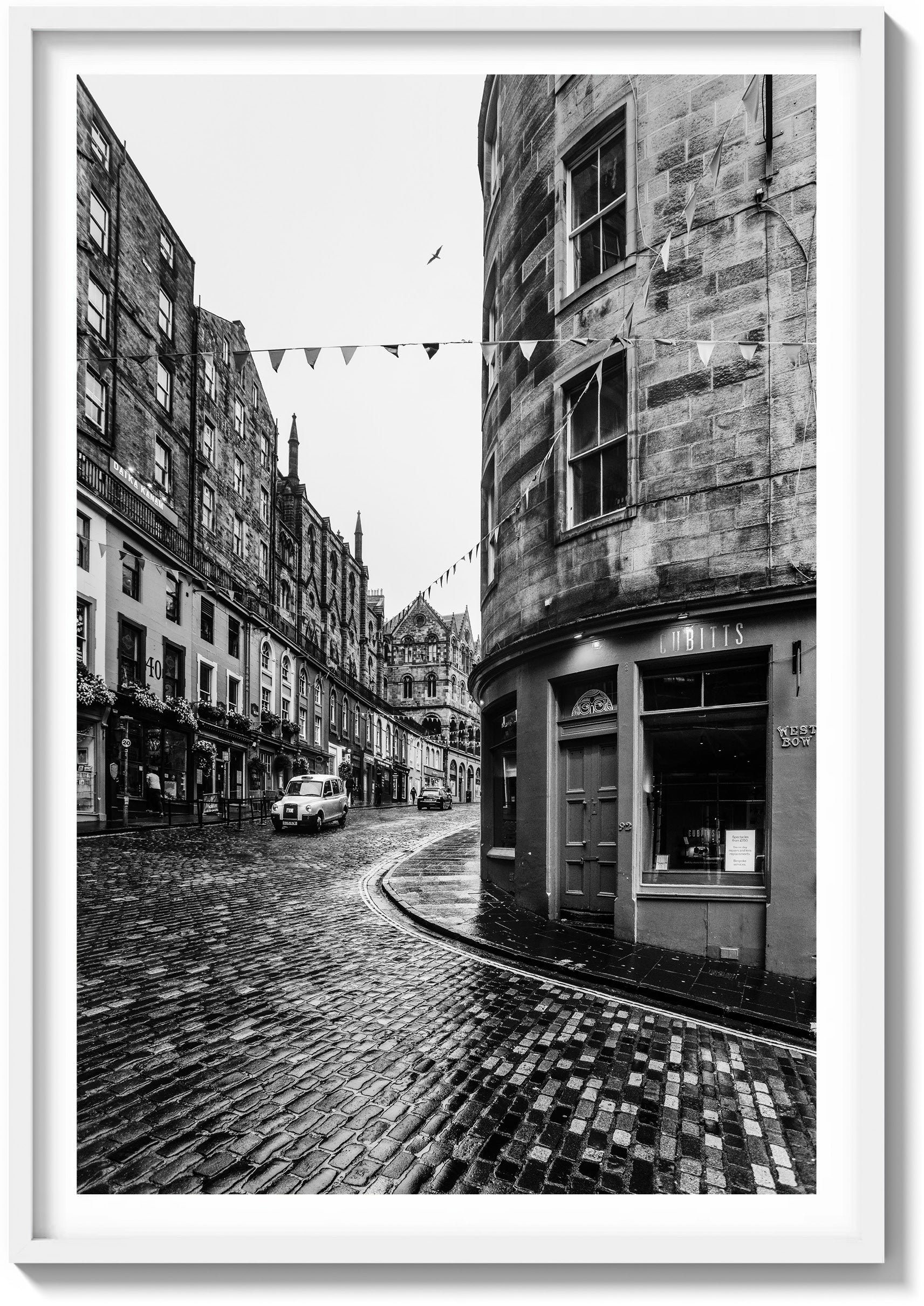 Morning on Victoria St.