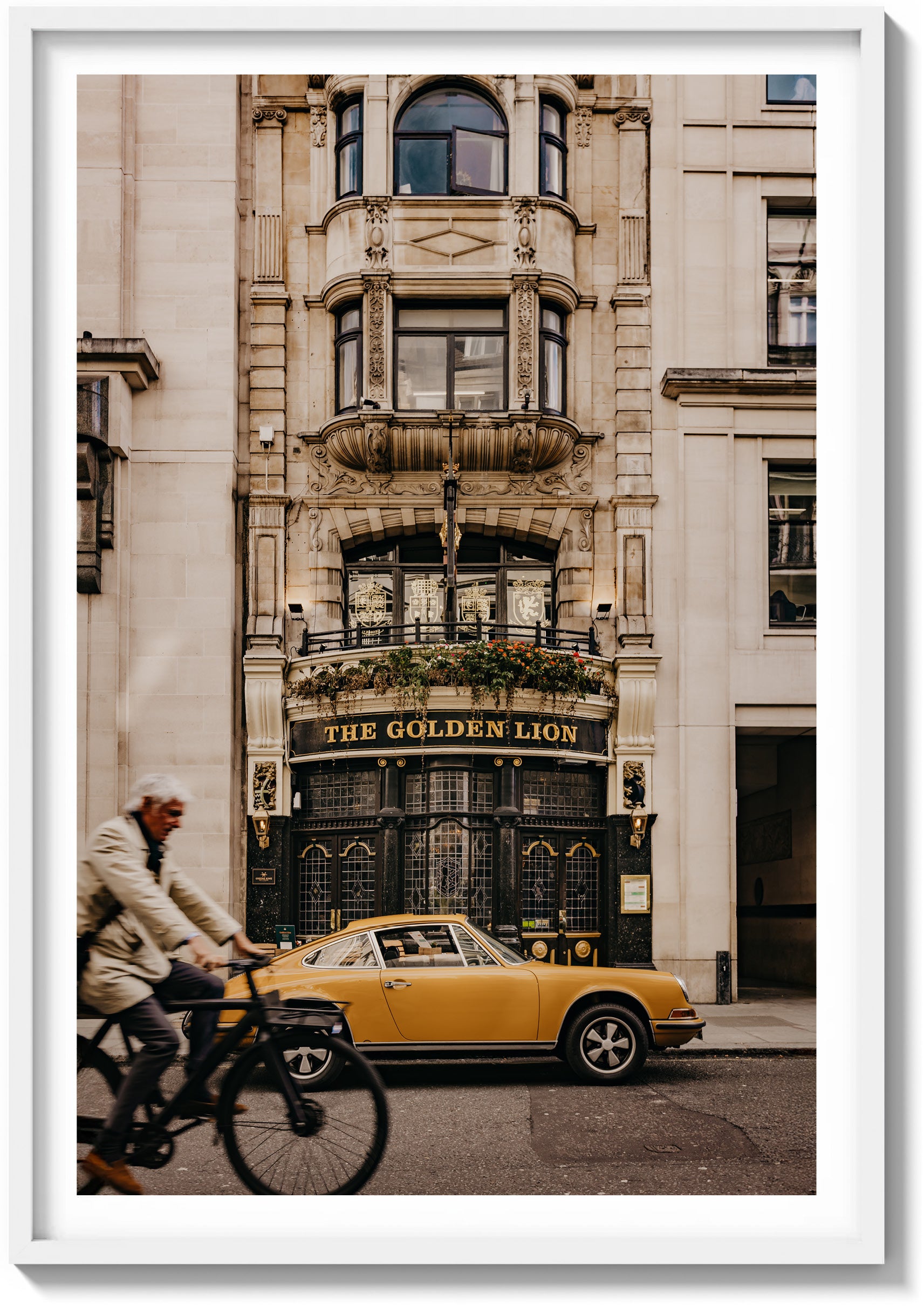 Afternoon at The Golden Lion