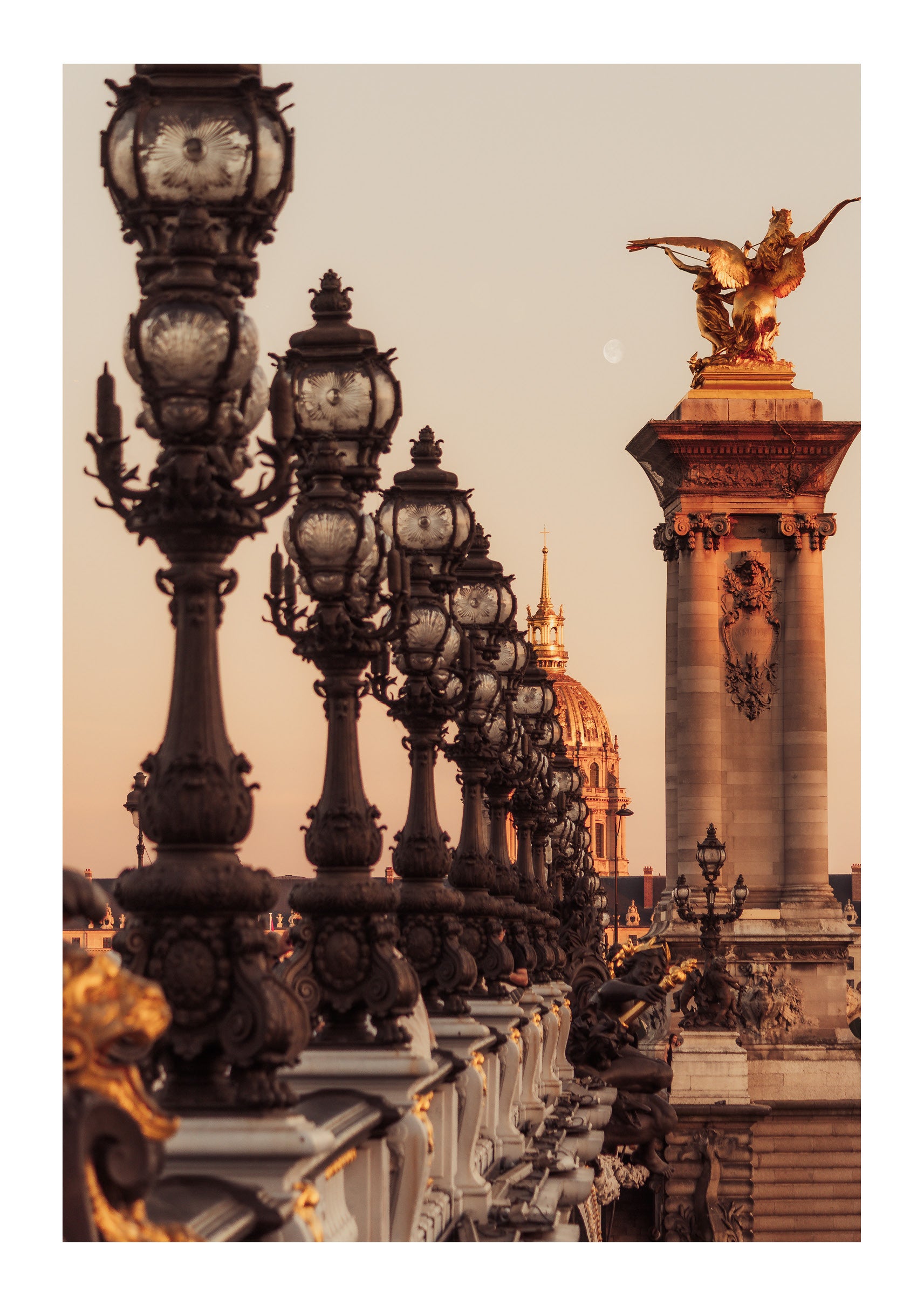Pont Alexandre Moonrise