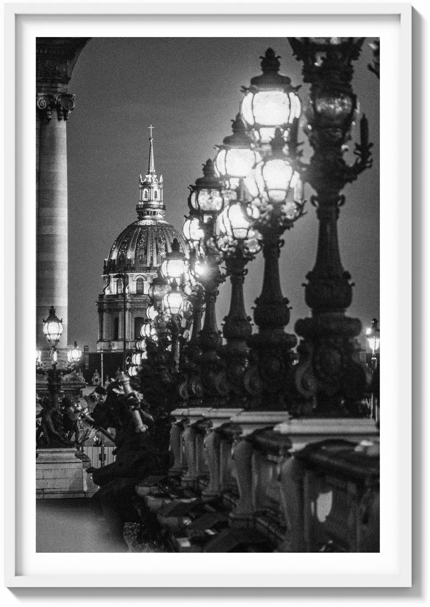 Midnight on Ponte Alexandre