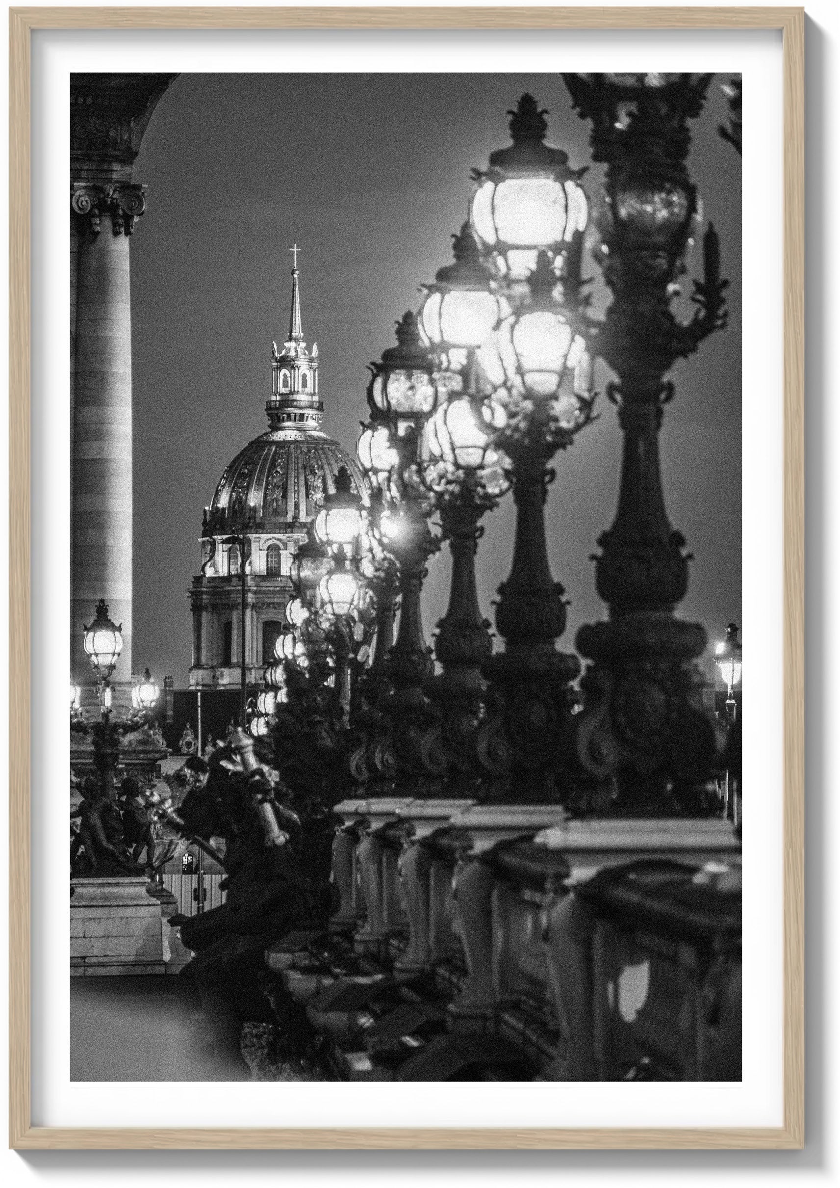 Midnight on Ponte Alexandre