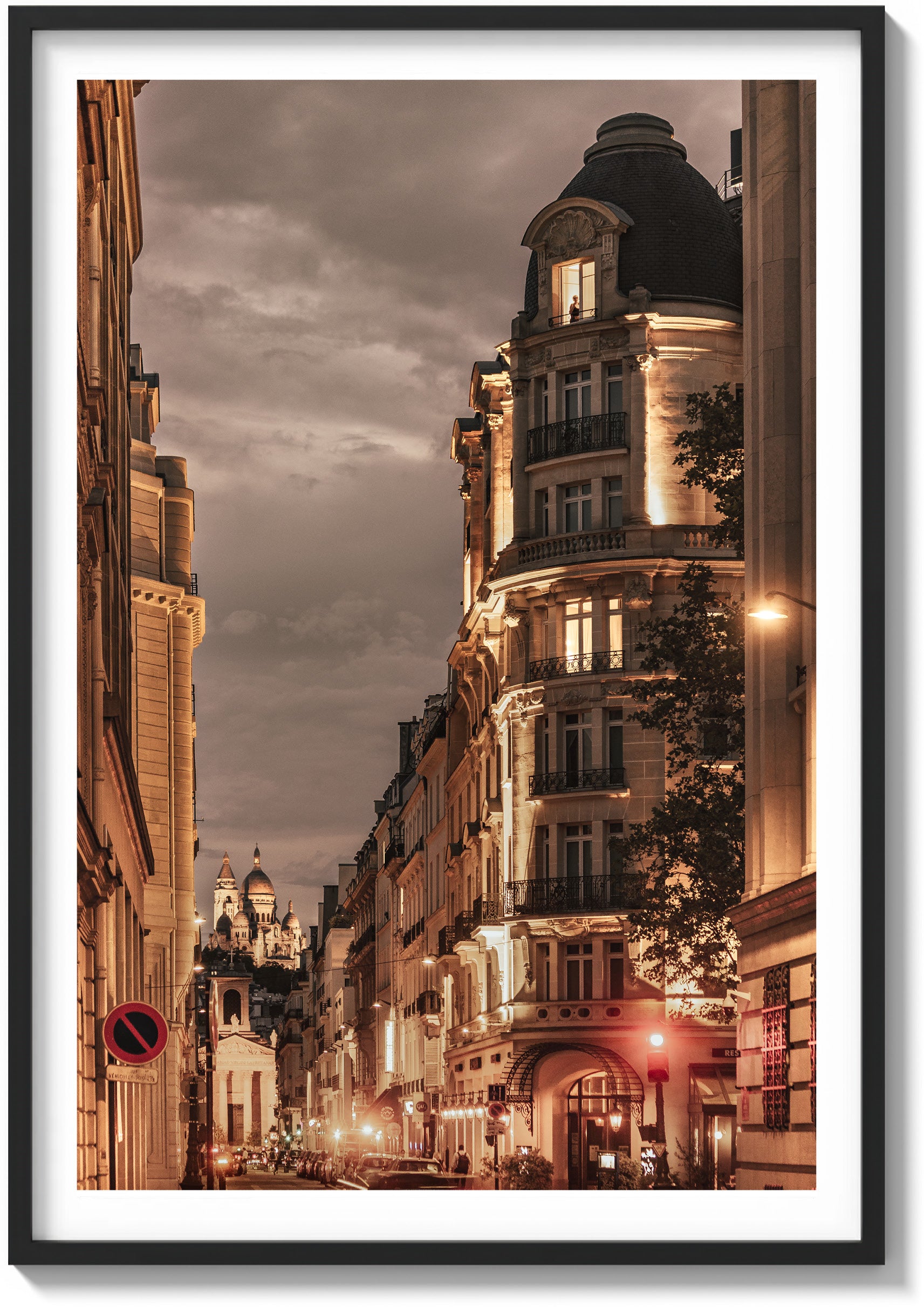 Strolling the 9th Arrondissement