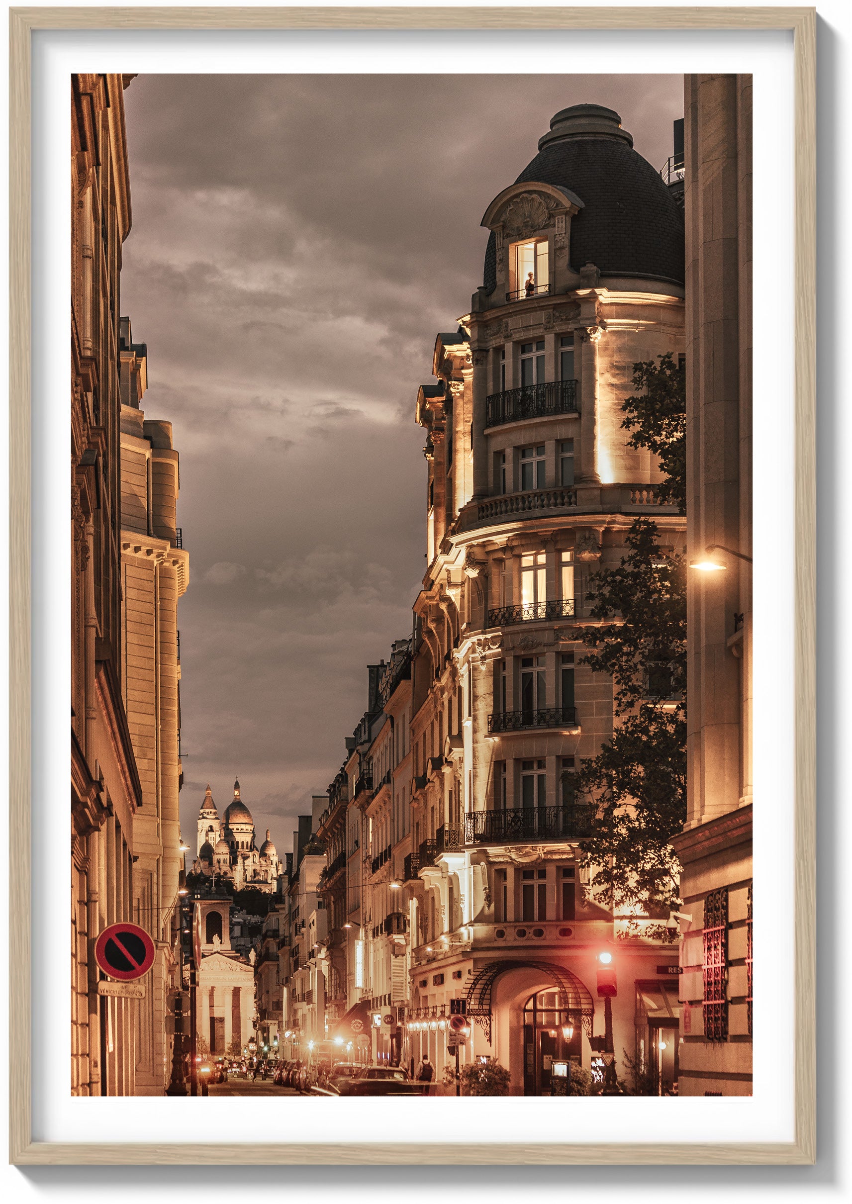 Strolling the 9th Arrondissement