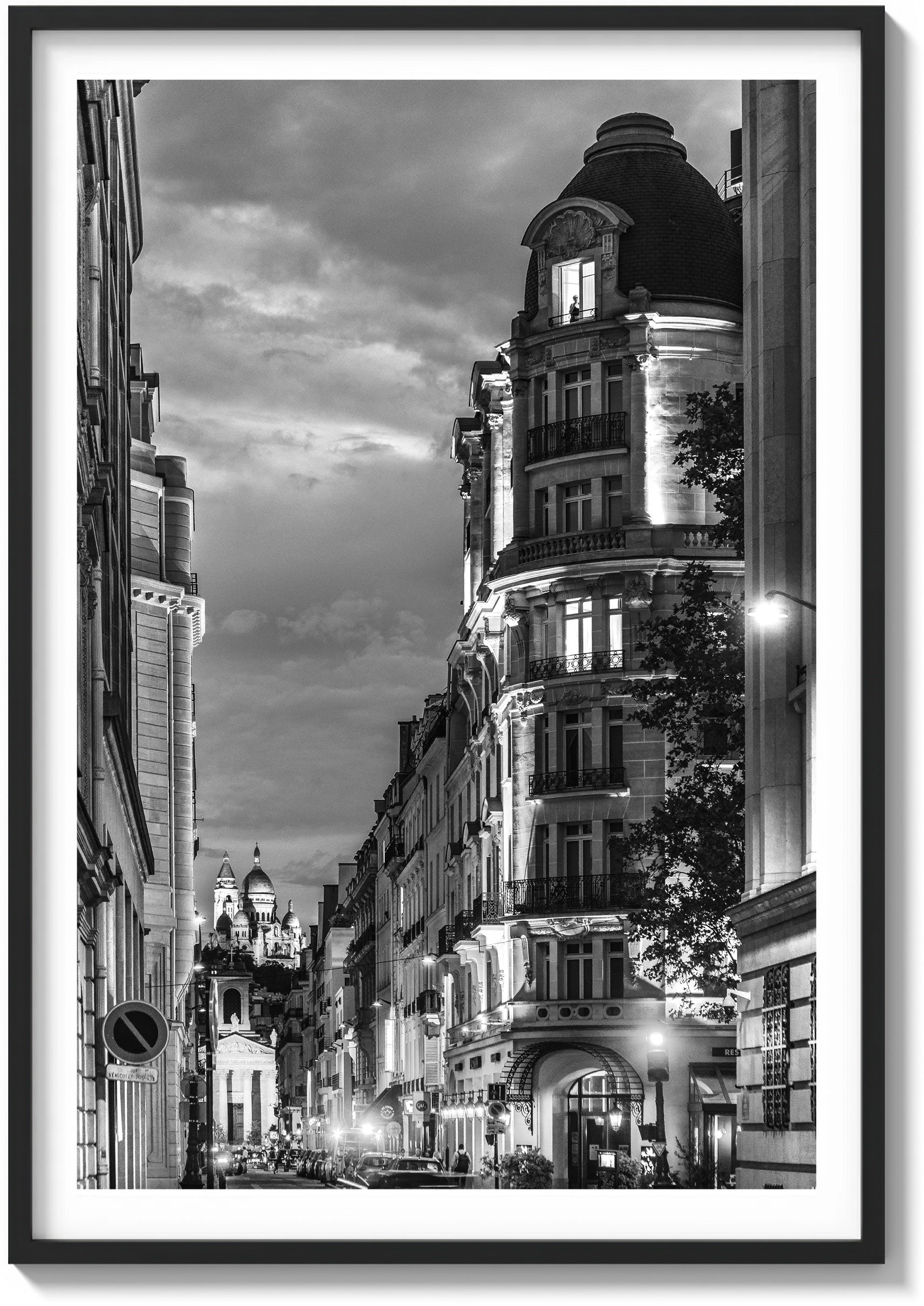 Strolling the 9th Arrondissement