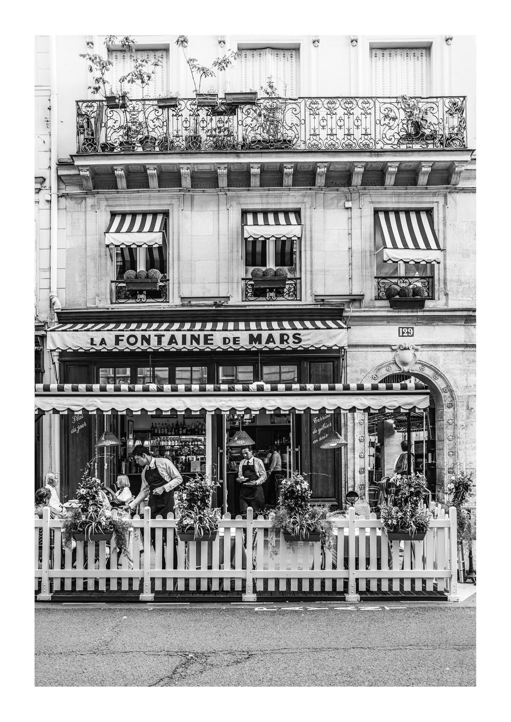 La Fontaine De Mars