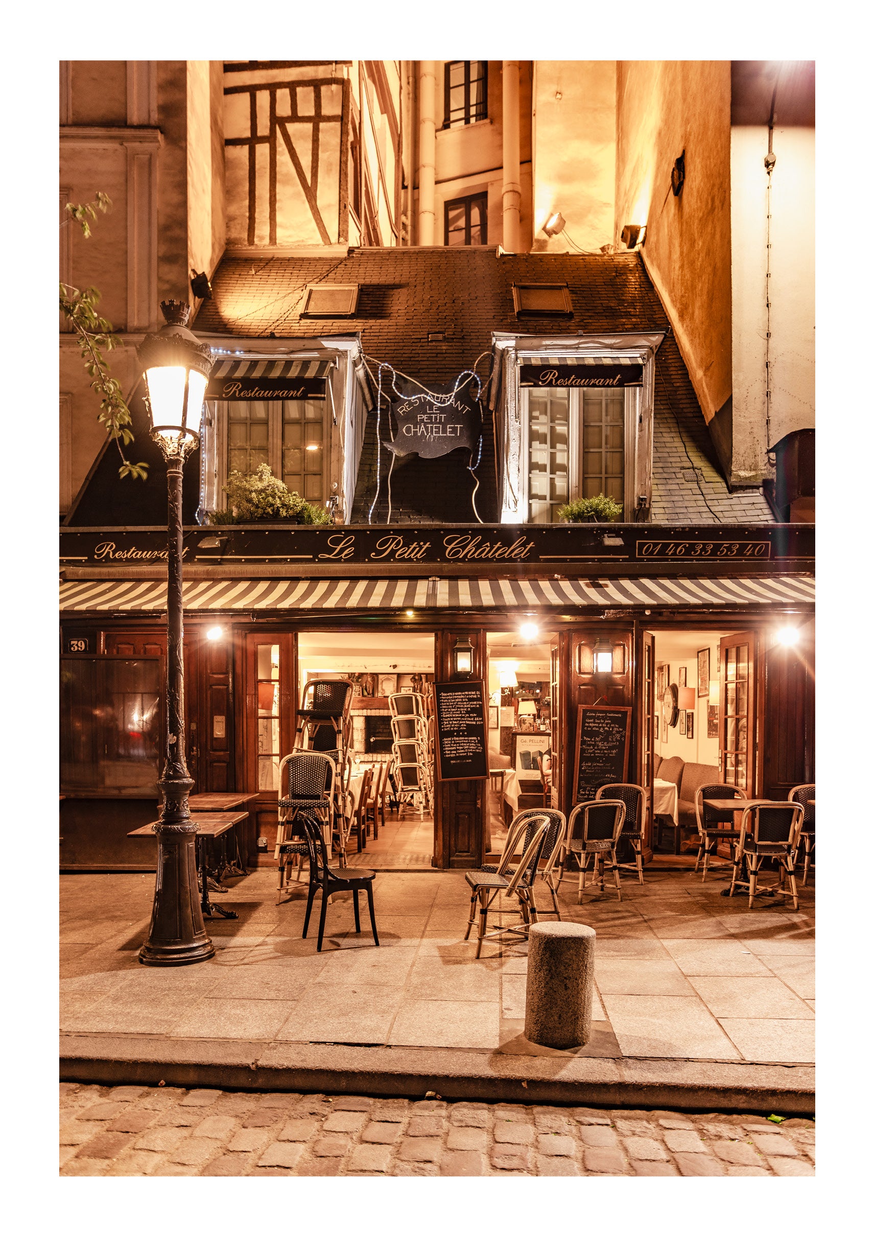 Evening at Le Petit Châtelet