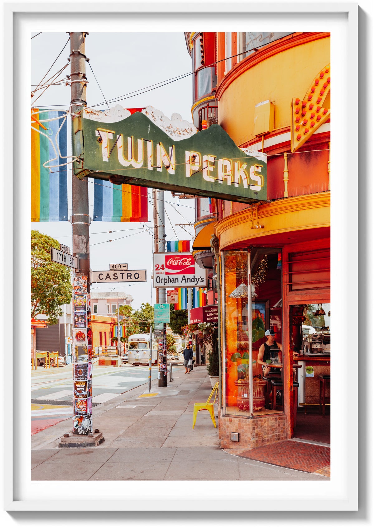 Twin Peaks Tavern