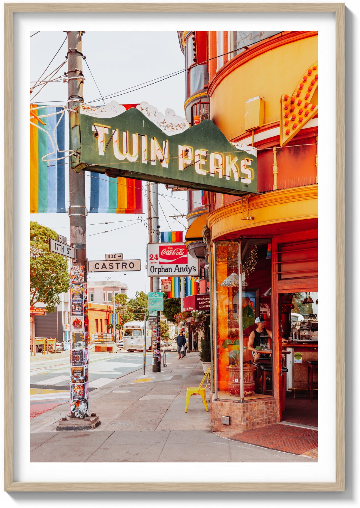 Twin Peaks Tavern